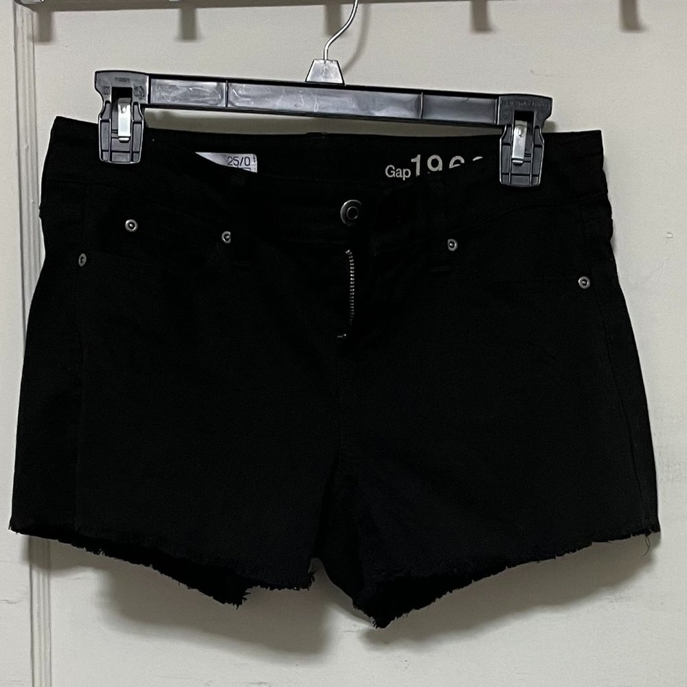 GAP Black Denim Cutt Off Shorts